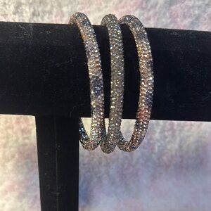 Elegant Silver Glitter Bangle Set